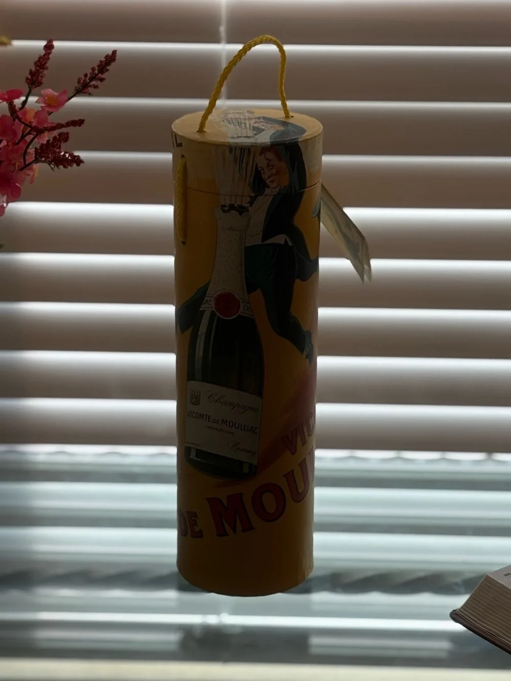 Vintage-Style Yellow Champagne Bottle Gift Tube - Unbranded